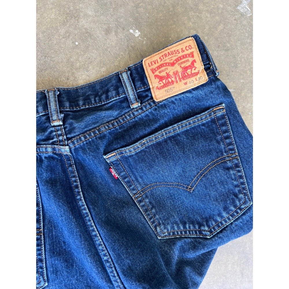 Levi's 505 Regular Fit Straight Leg Jeans Dark Wash Blue Denim Men's 40x30 - Picture 4 of 7